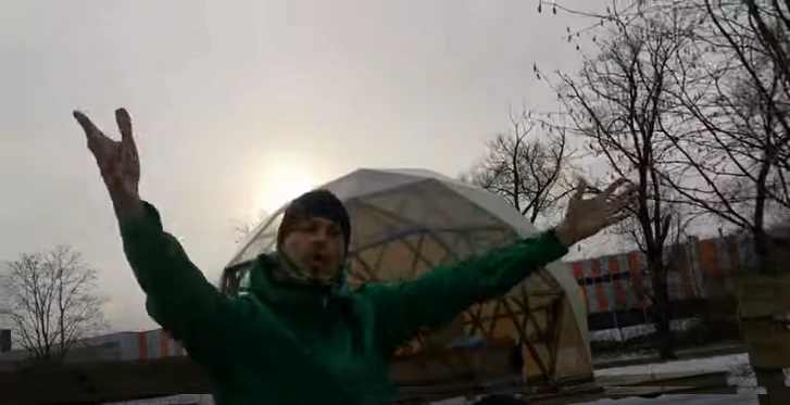 OGS pristato klipą „Visagalis dėmesys“.